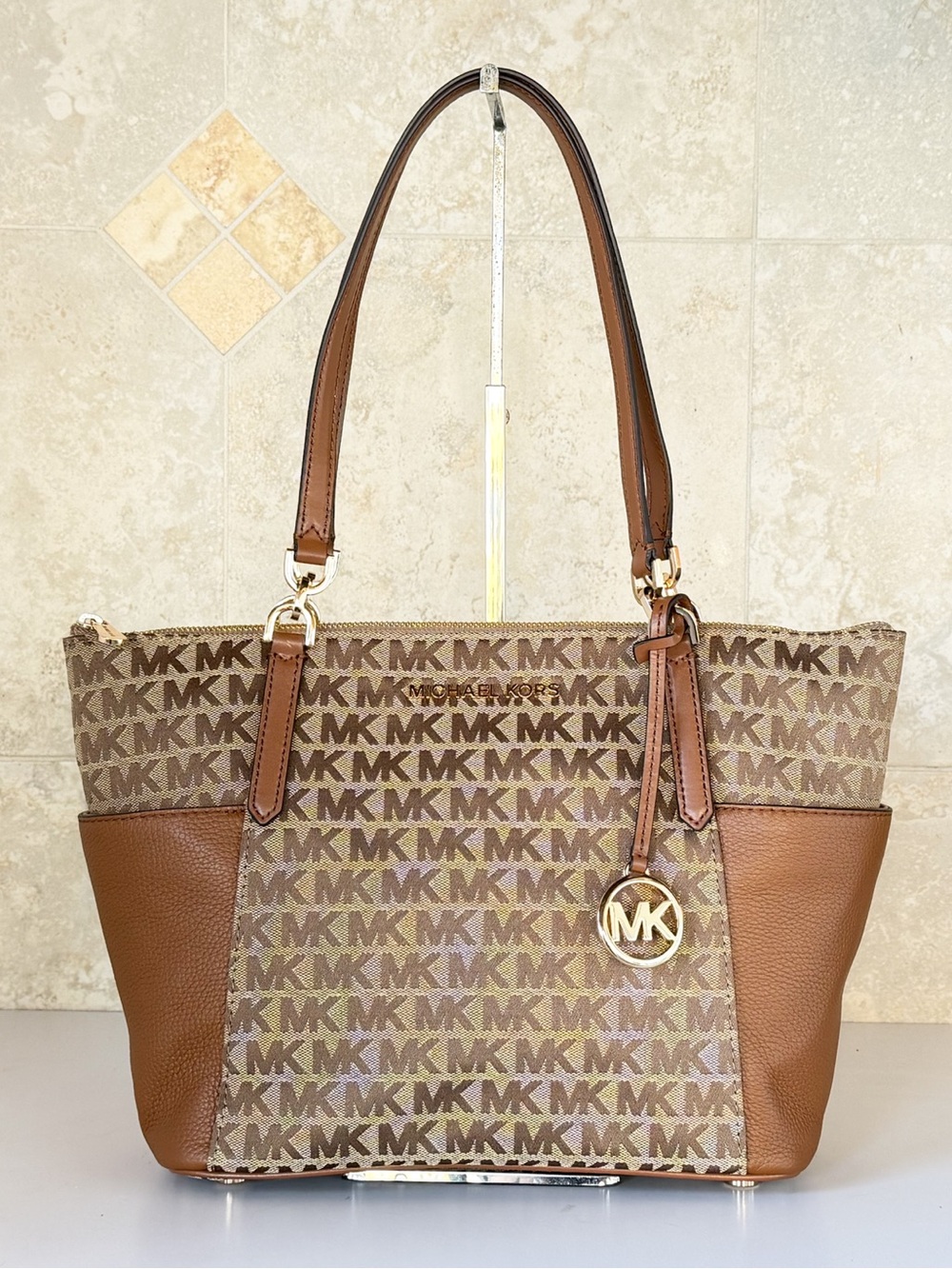 Michael Kors Bedford LG Tote Shoulder Bag MK Beige/Brown
